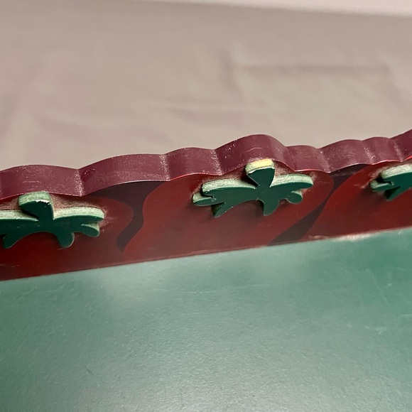 VTG Wooden Red Peppers Hanging Or Wall Mounted Shelf 16x3.5x5” - Picture 3 of 10